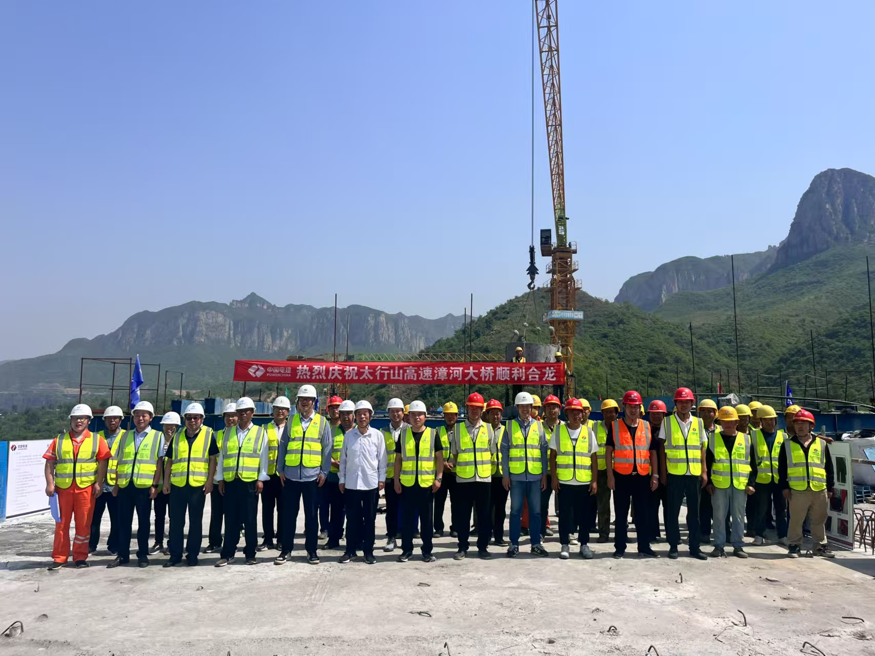 9fc9abf9549a178a3c9fe248d06ac36.jpg 9fc9abf9549a178a3c9fe248d06ac36.jpg