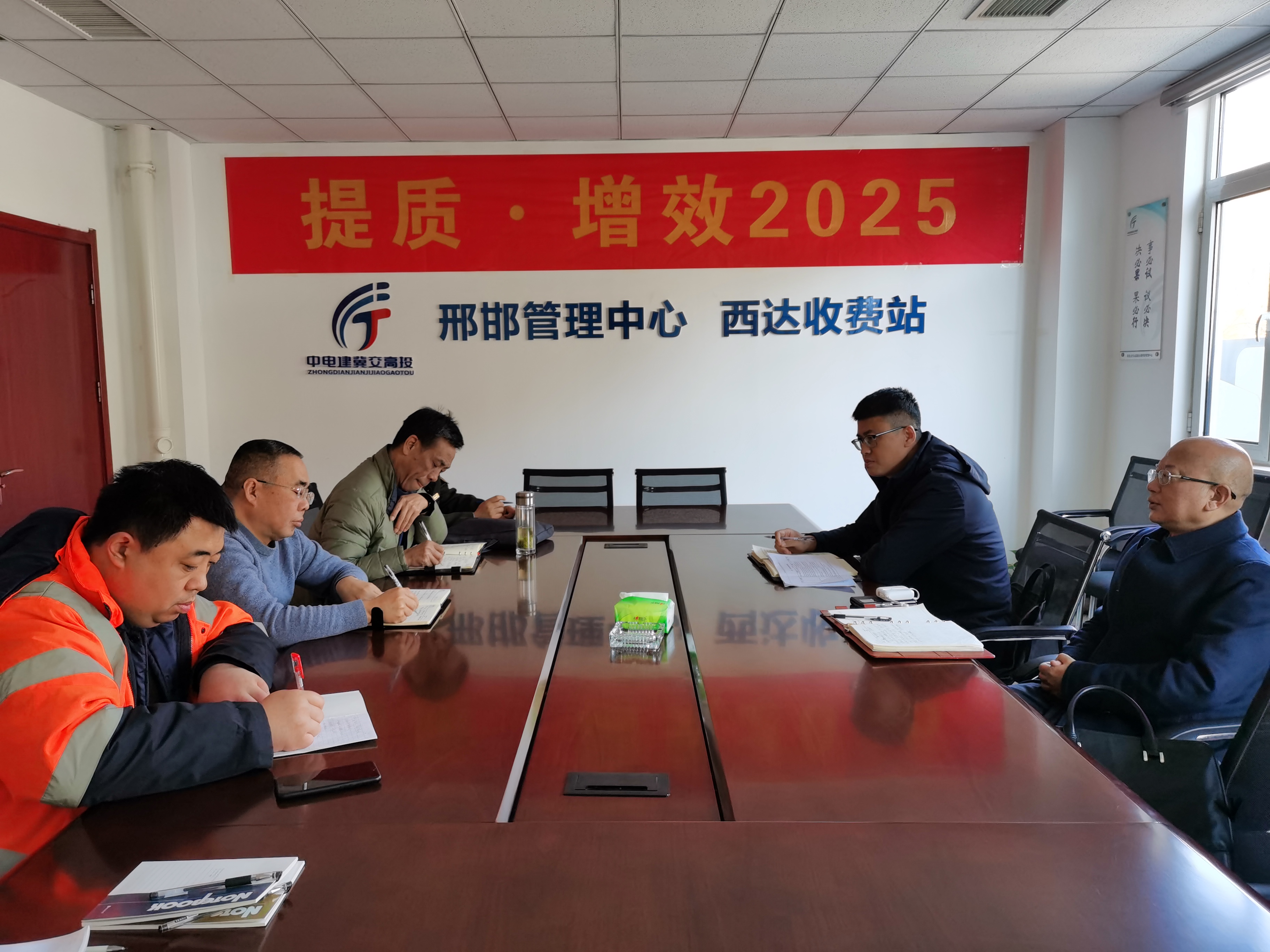 0649f634ac37267e952cf87a46cdbcb.jpg 0649f634ac37267e952cf87a46cdbcb.jpg