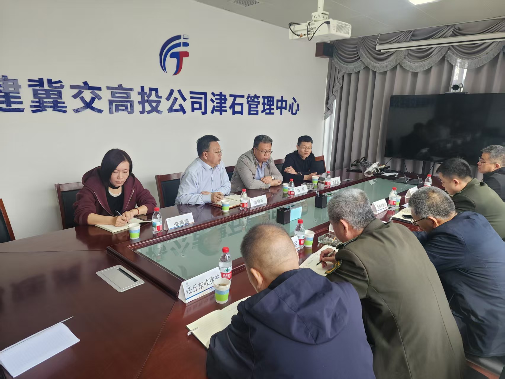 微信图片_20250326154409.jpg 微信图片_20250326154409.jpg