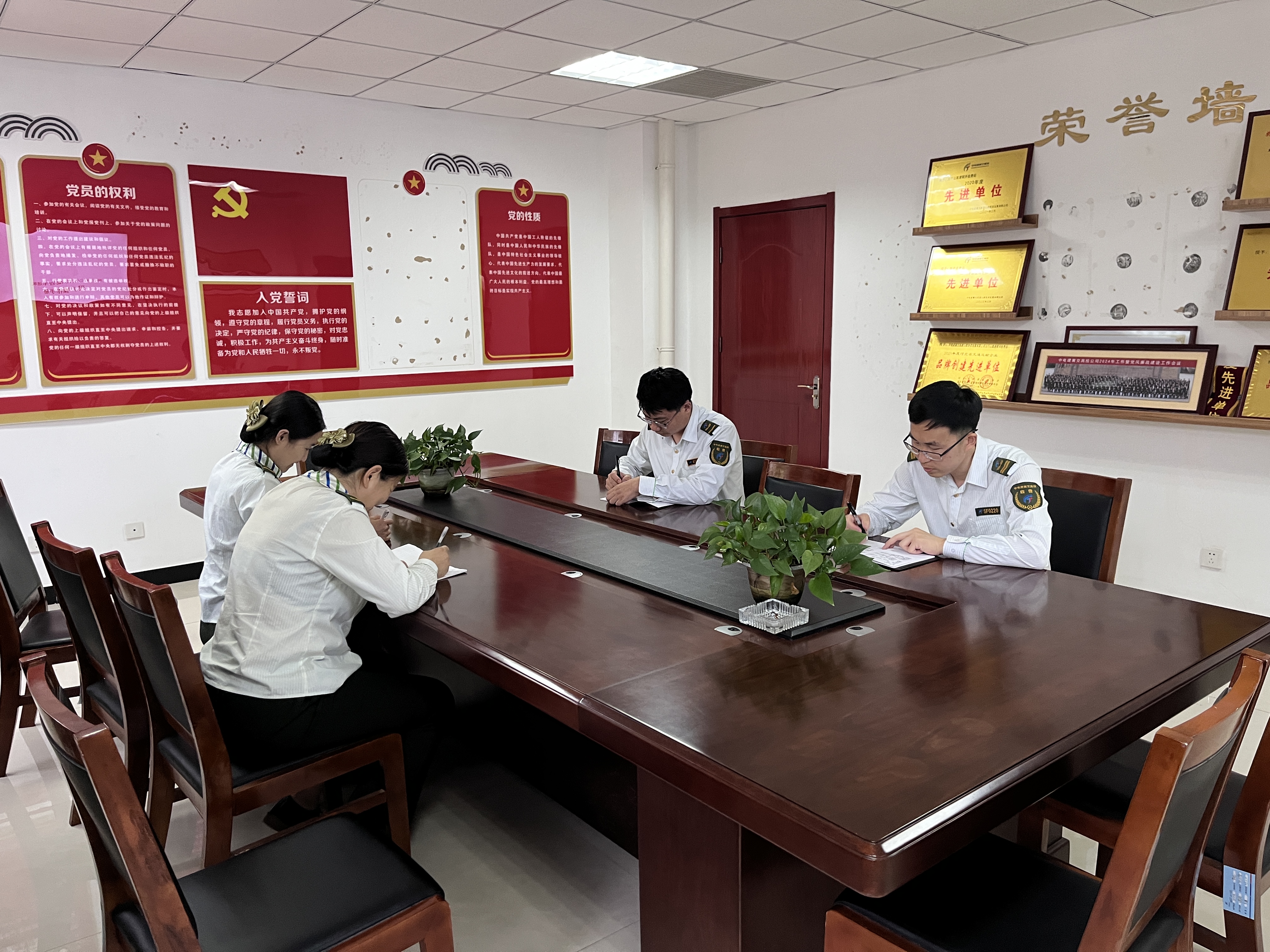 52195640-7CDD-4B78-9F4B-566C293ABDB3.jpeg 52195640-7CDD-4B78-9F4B-566C293ABDB3.jpeg