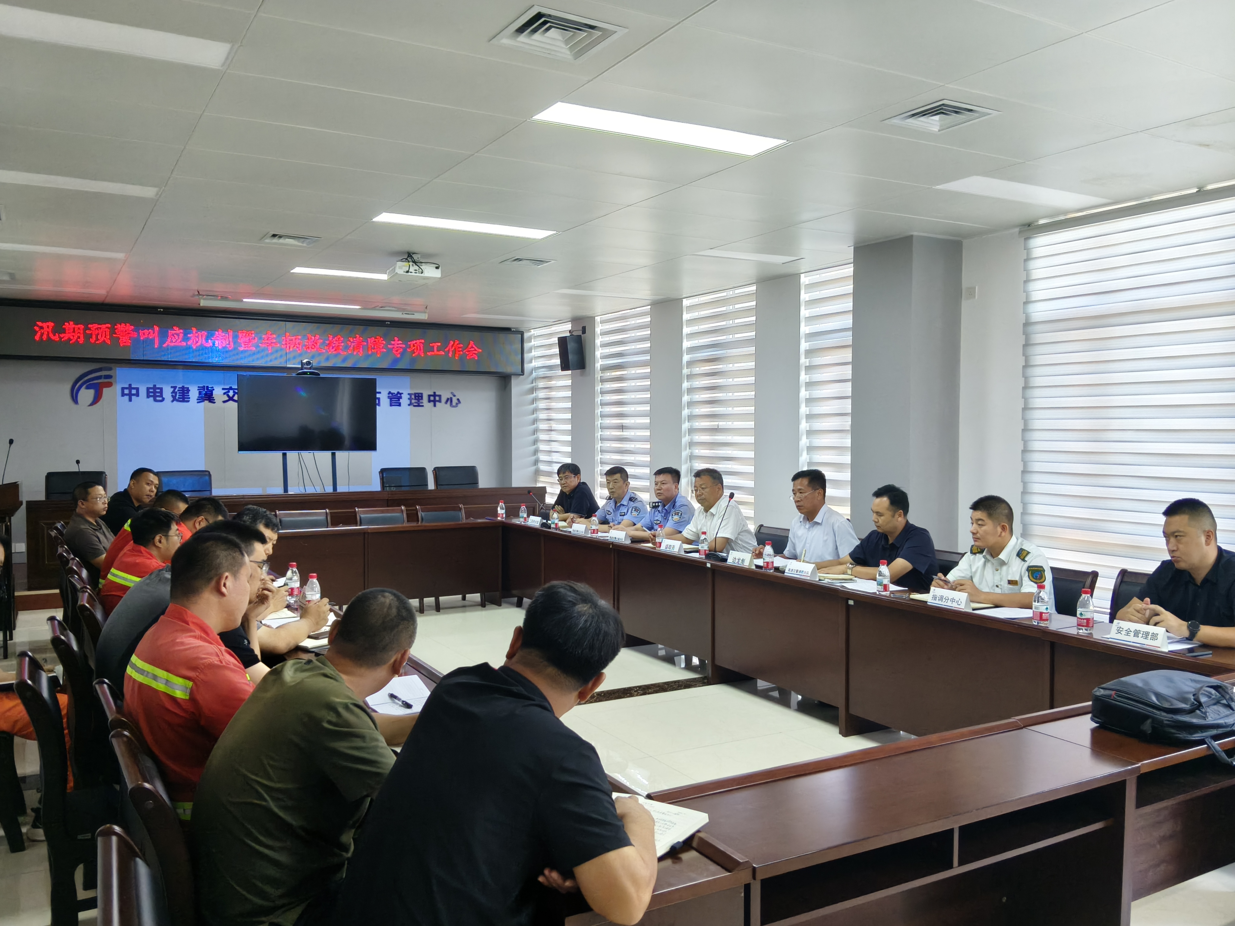 08cd4824bd9ba4317cc3c724ed4ead84.jpg 08cd4824bd9ba4317cc3c724ed4ead84.jpg