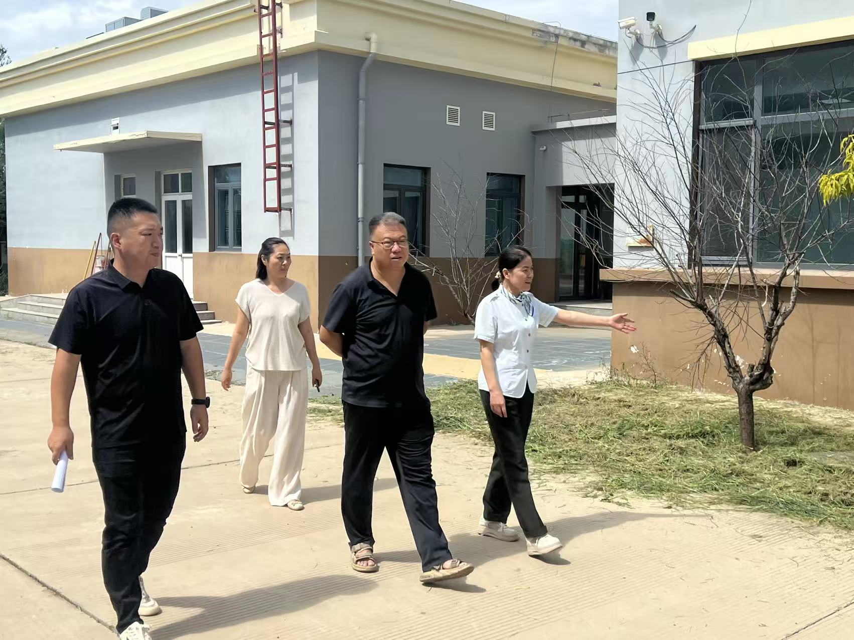 C:\Users\lenovo\Desktop\4f3a64762e0b724d2e4a6ba3091e9b2f.jpg C:\Users\lenovo\Desktop\4f3a64762e0b724d2e4a6ba3091e9b2f.jpg