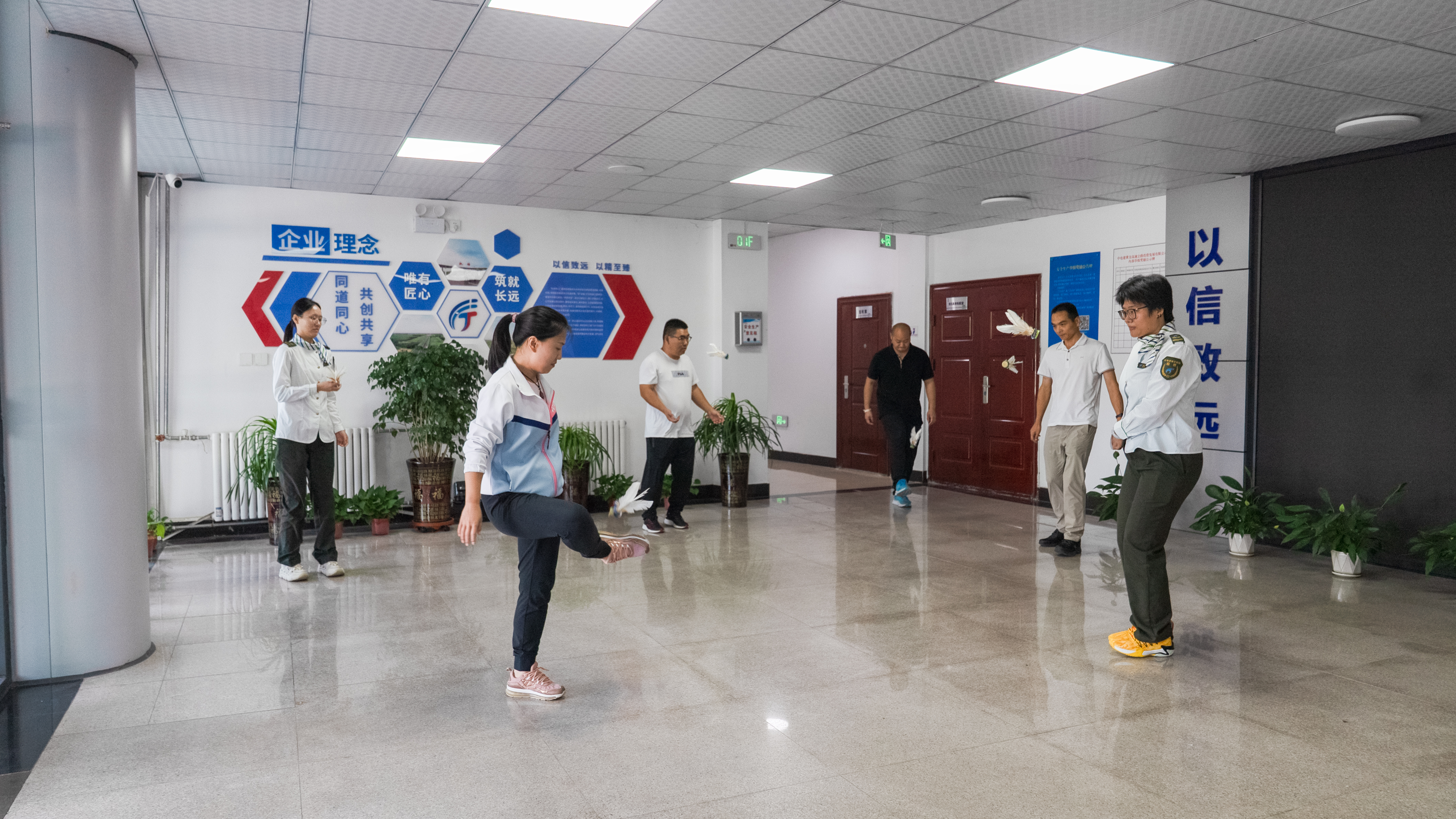 C:\Users\Administrator\Desktop\7.jpg C:\Users\Administrator\Desktop\7.jpg