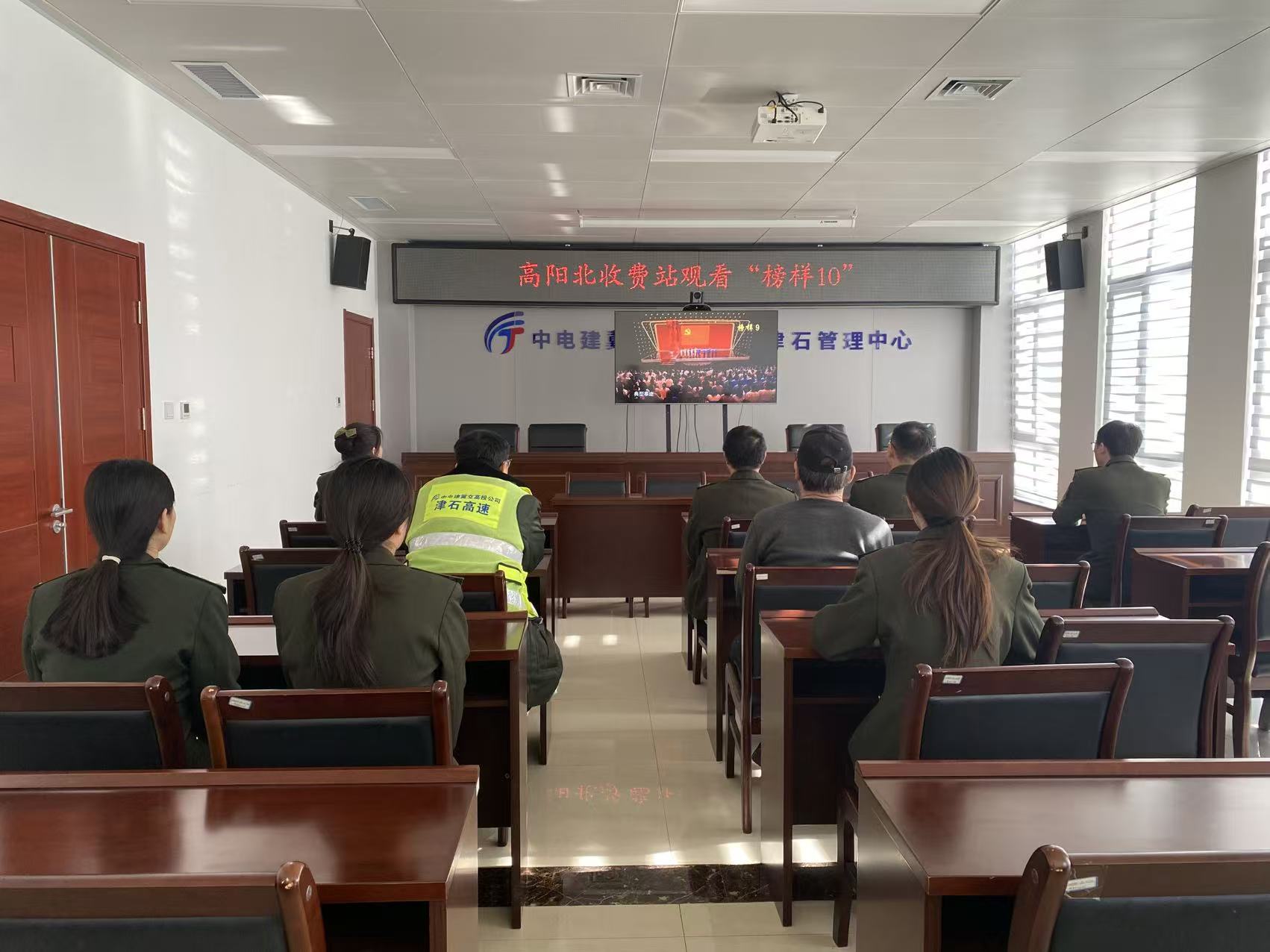 C:\Users\Administrator\Desktop\6c69942ac4f391bcbfa22ef56eb79b13.jpg C:\Users\Administrator\Desktop\6c69942ac4f391bcbfa22ef56eb79b13.jpg