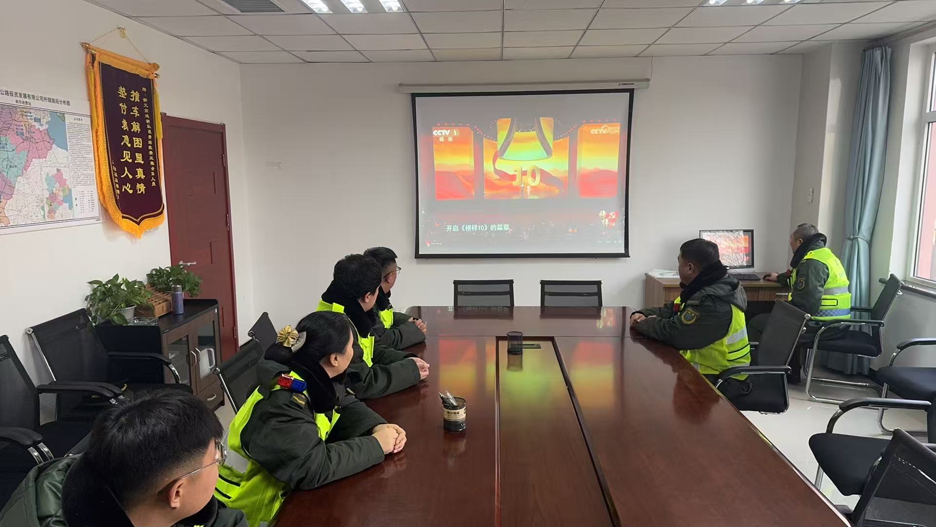 bccdb69c189dff7d76daab2da3da997.jpg bccdb69c189dff7d76daab2da3da997.jpg